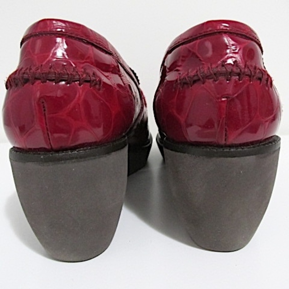 Donald J Pliner Dark Red Loafers, Size 7 - Picture 4 of 6